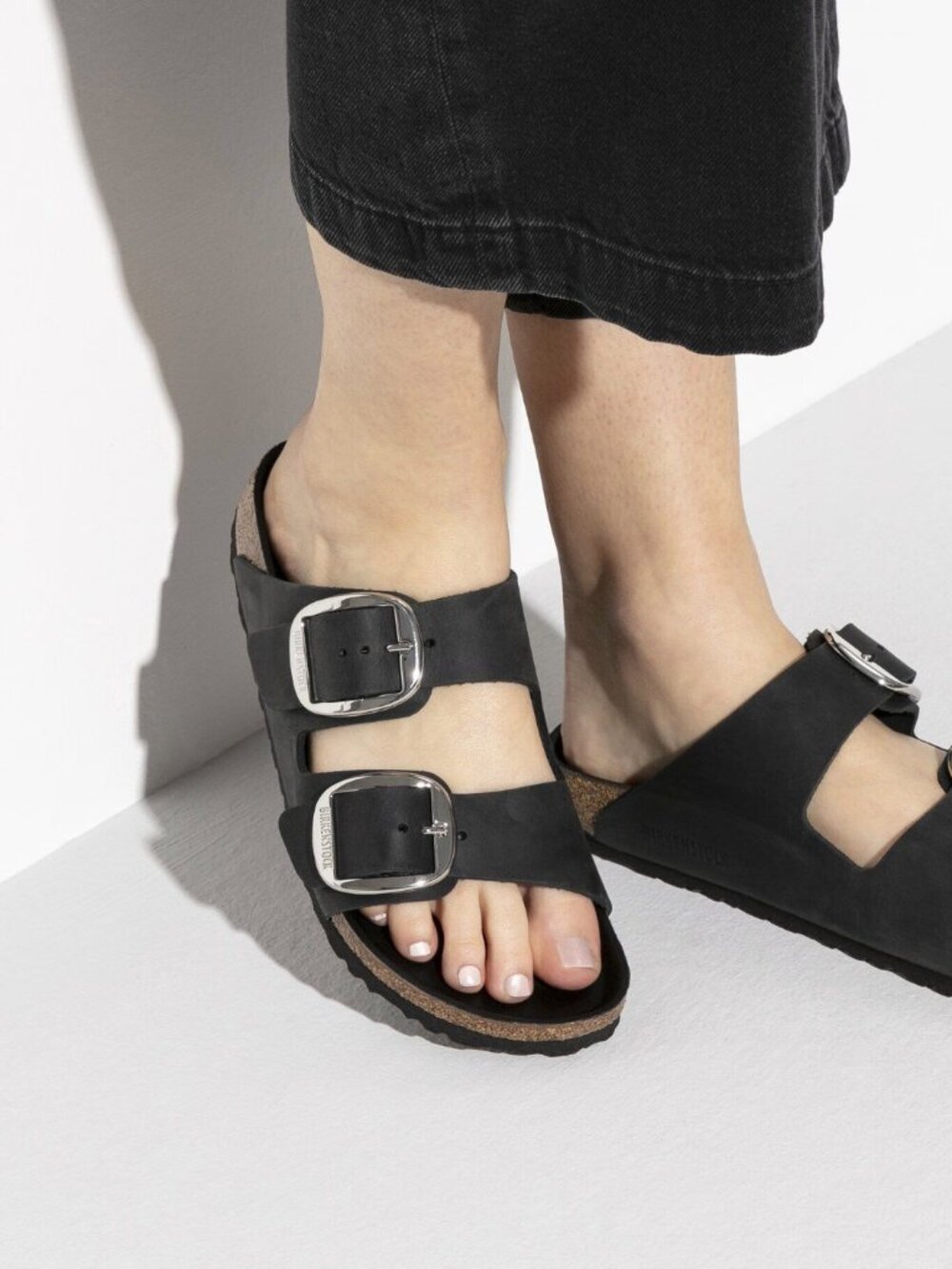 NWT Women's Birkenstock® Arizona black big-buckle sandals 41 - Picture 4 of 4